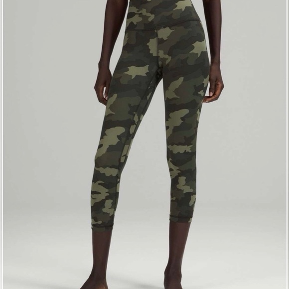 LULULEMON Women’s Green Camo Print Yoga Leggings - Size 4 - Picture 4 of 6